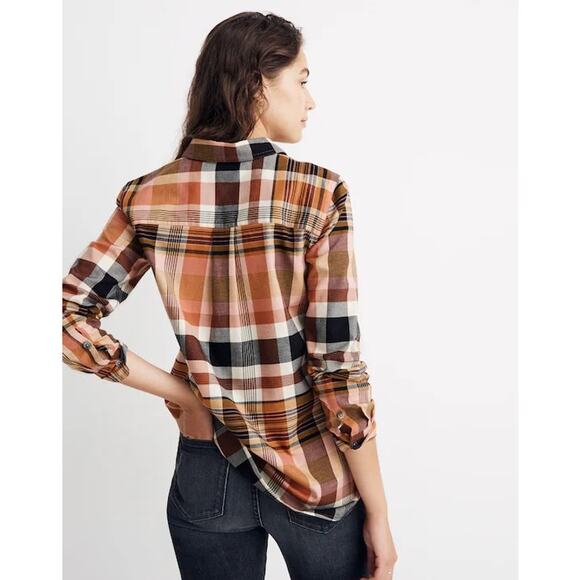 Madewell classic ex-boyfriend long sleeve button shirt in seconda plaid - Picture 3 of 7